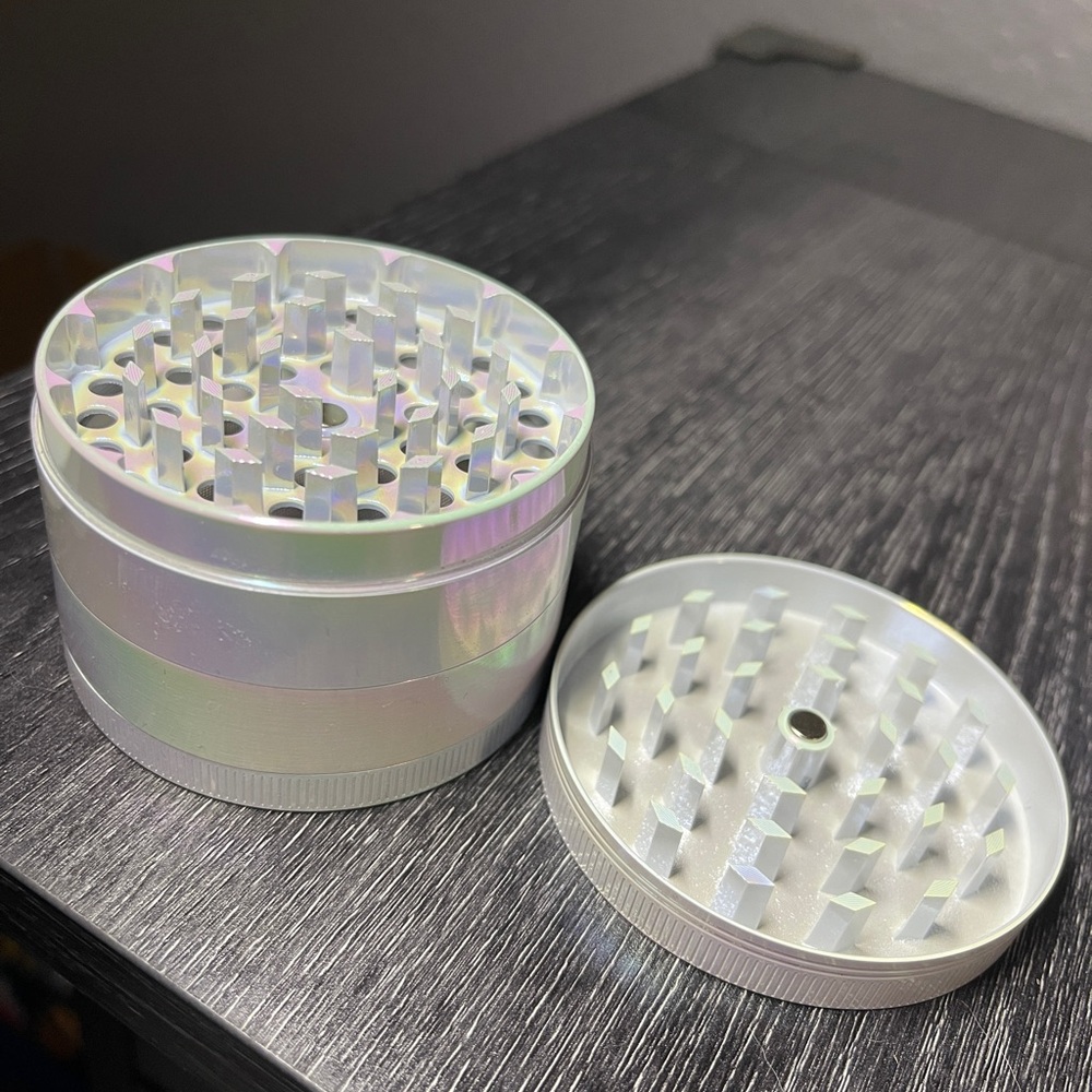 Grinder - Picture 2 of 4